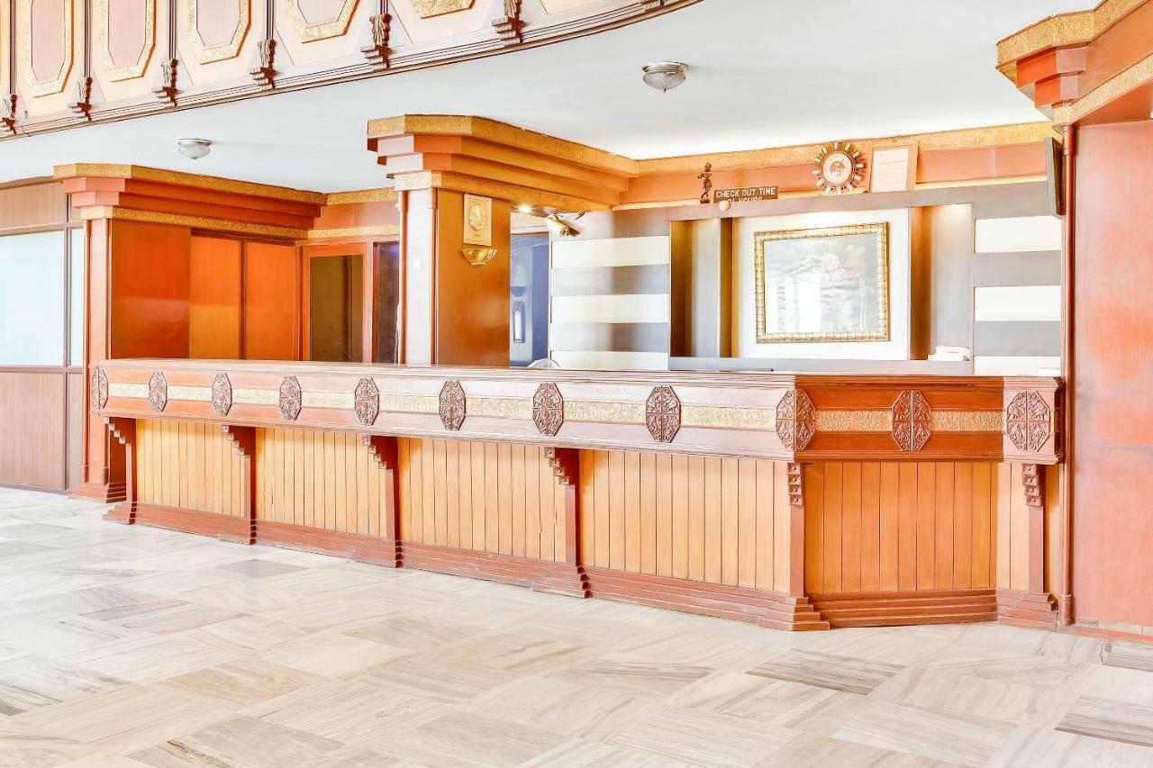 Oyo 10534 Hotel Kanishka Bengaluru Zewnętrze zdjęcie